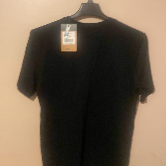 Brand New Men’s North Face Tee Shirt - Picture 5 of 5